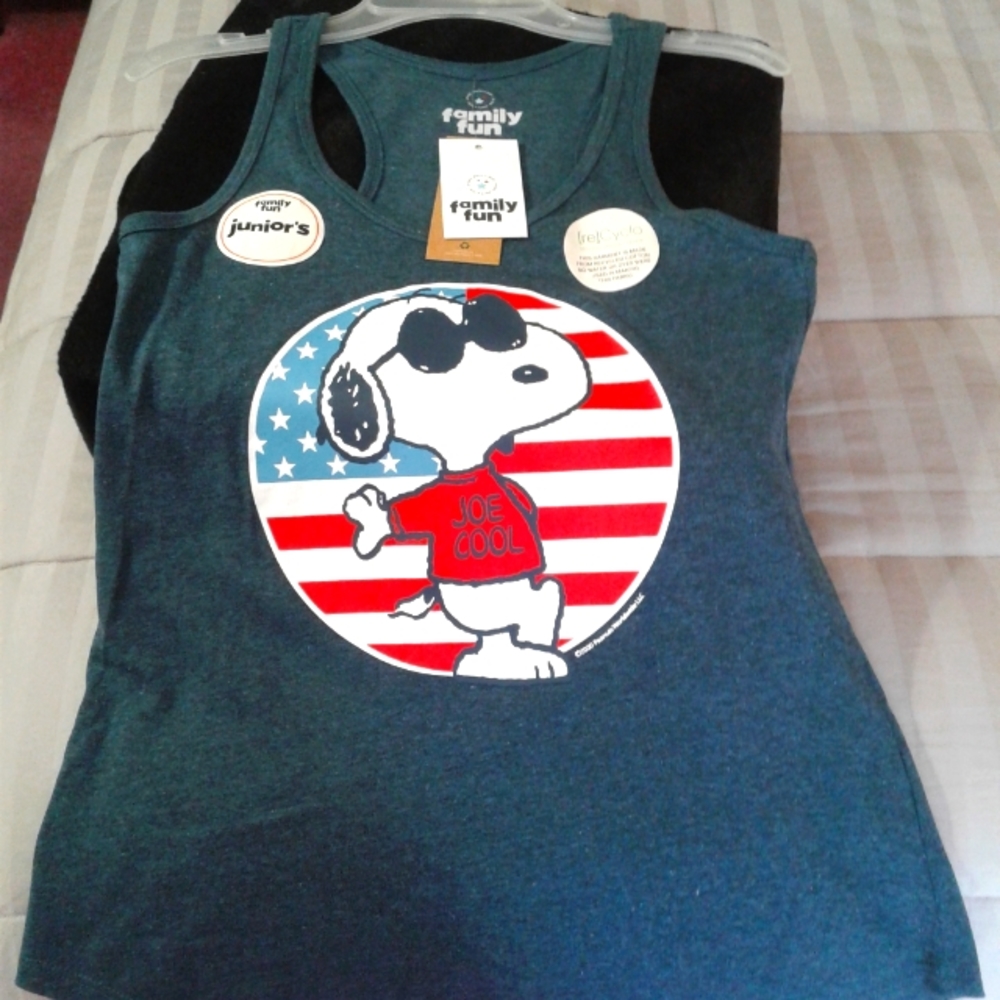 New Joe Cool Snoopy Juniors Tank Top Size XS